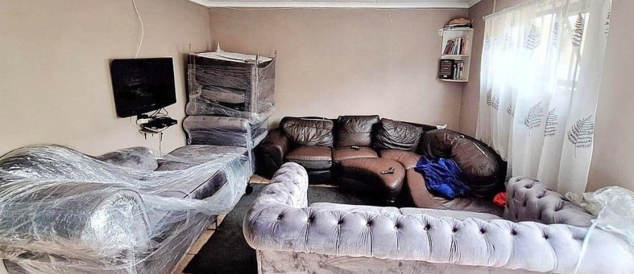 11 Bedroom Property for Sale in Port Elizabeth Central Eastern Cape